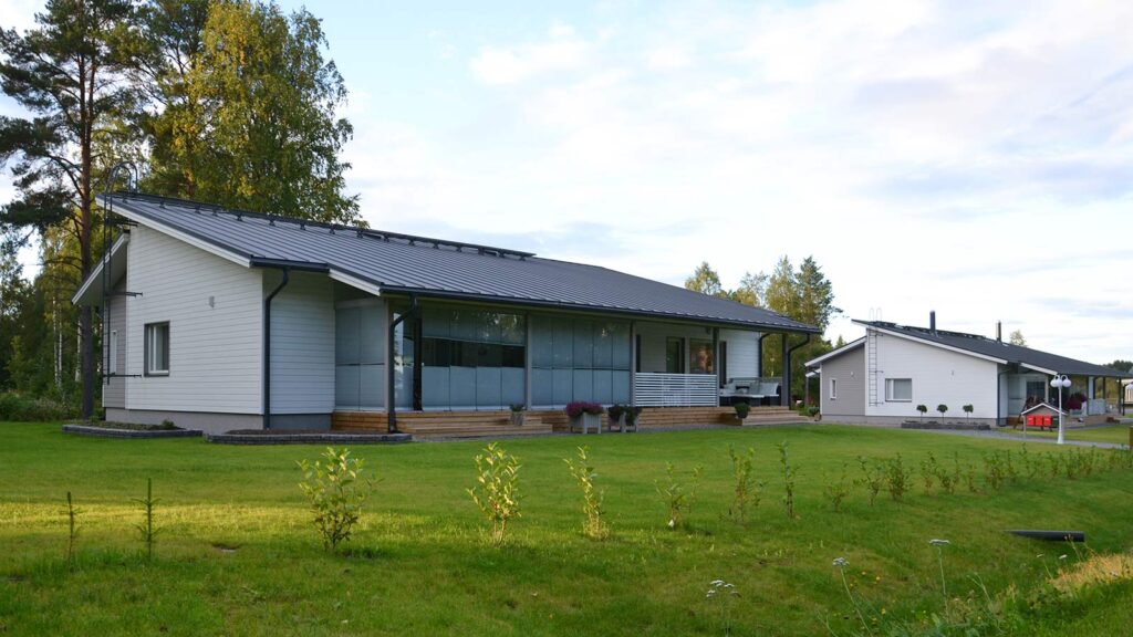 As Oy Koukkutie, Arkkitehtitoimisto Tuomela, Alajärvi